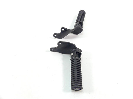 2010 Honda VT1300 CR Stateline Rear Passenger Footpeg Rest Set 50680-MFY-A00 {{ shop.shopifyCountryName }} - Mototech271
