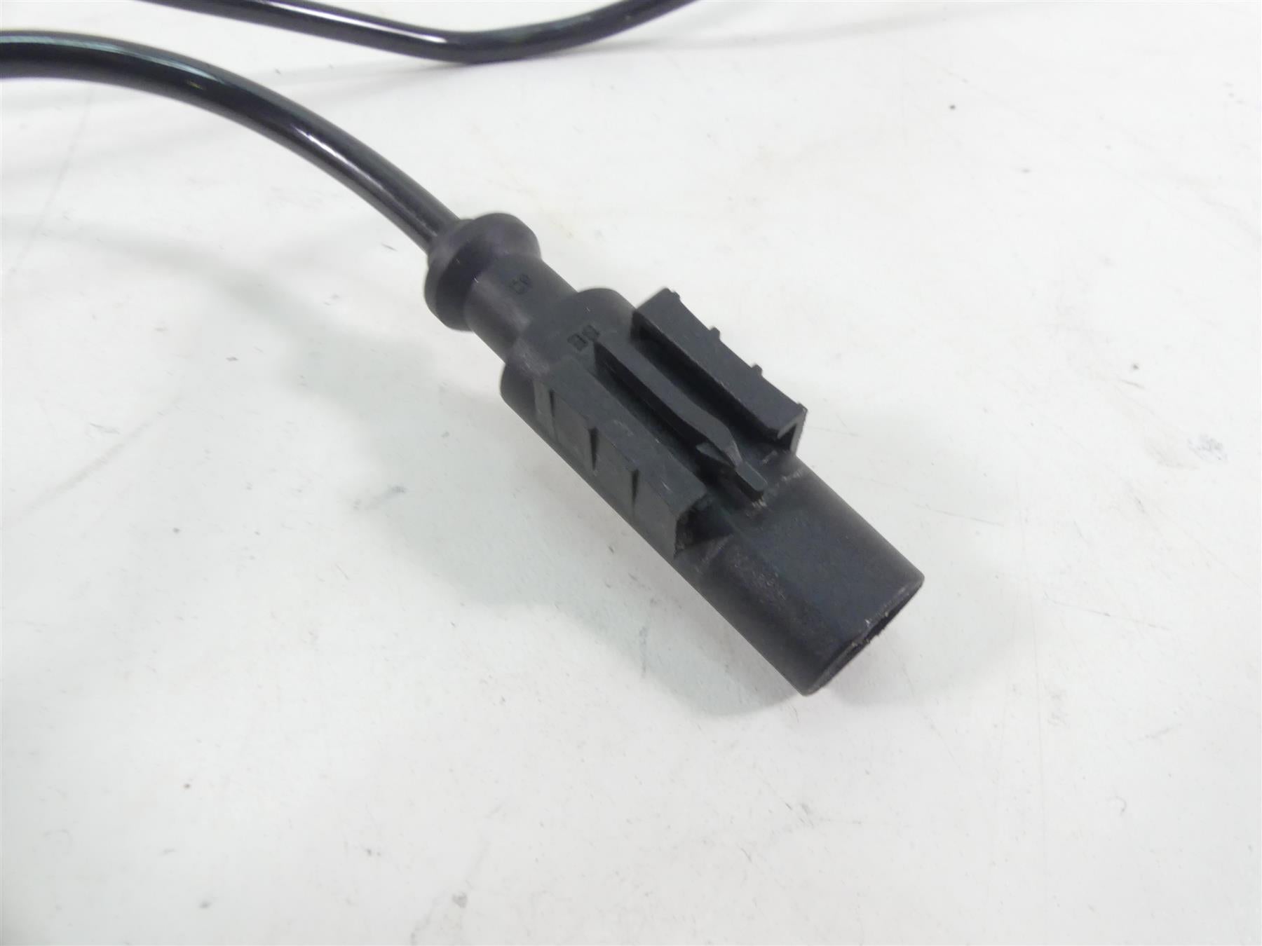 2020 Ducati Panigale V2 Rear Abs Brake Wheel Speed Sensor 55214141A {{ shop.shopifyCountryName }} - Mototech271