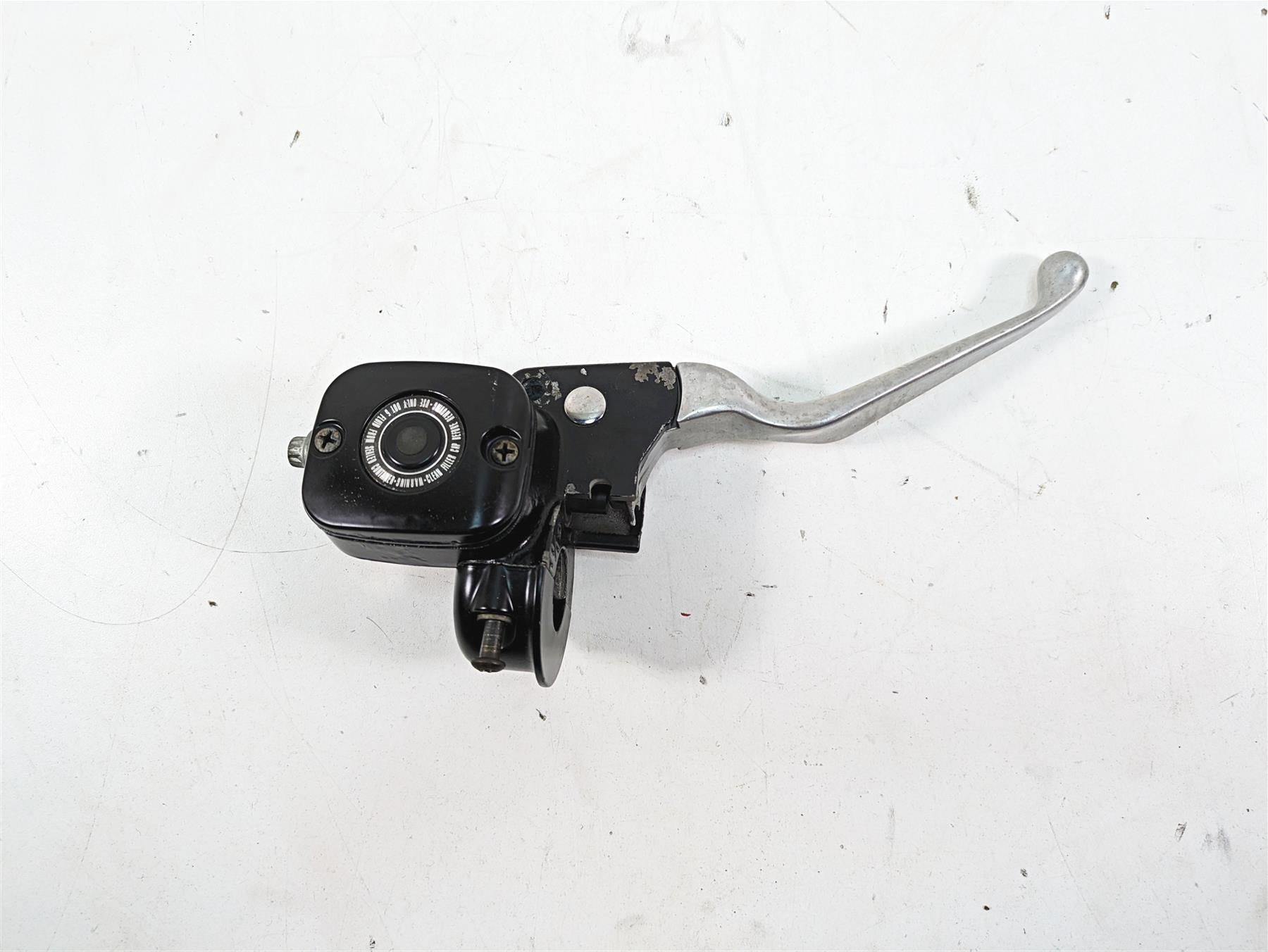 1999 Harley Dyna FXDL Low Rider Front Brake Master Cylinder 11/16 41700737 | Mototech271