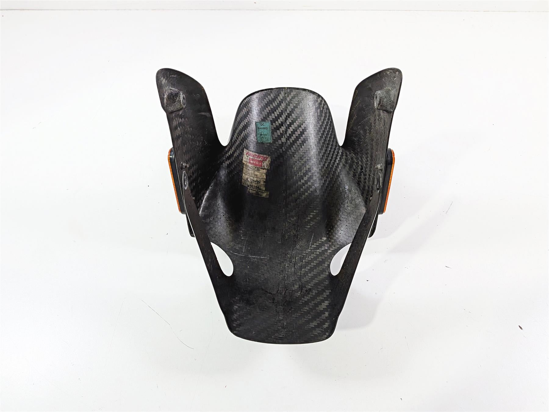 2008 Aprilia RSVR 1000 Factory Front Fender Carbon Fiber 142020 8156164 {{ shop.shopifyCountryName }} - Mototech271