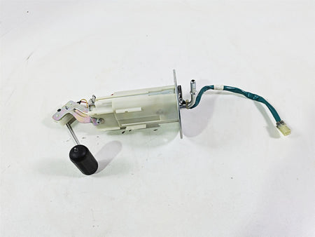 2021 Kawasaki Z900 ZR900 Fuel Gas Petrol Pump 3k Only - Tested 49040-0756 {{ shop.shopifyCountryName }} - Mototech271