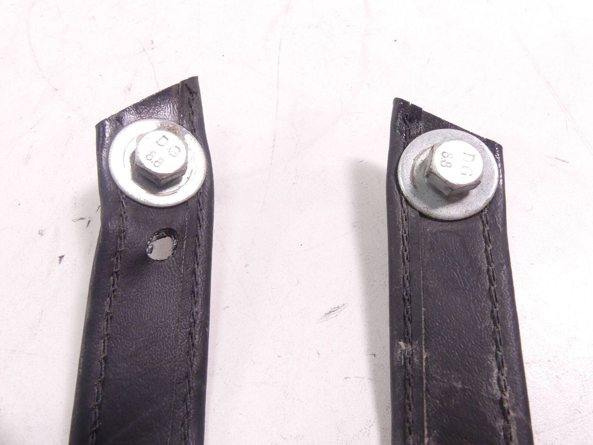 2009 Harley VRSCAW V-Rod Rear Passenger Seat Saddle - Nice 52387-07 {{ shop.shopifyCountryName }} - Mototech271