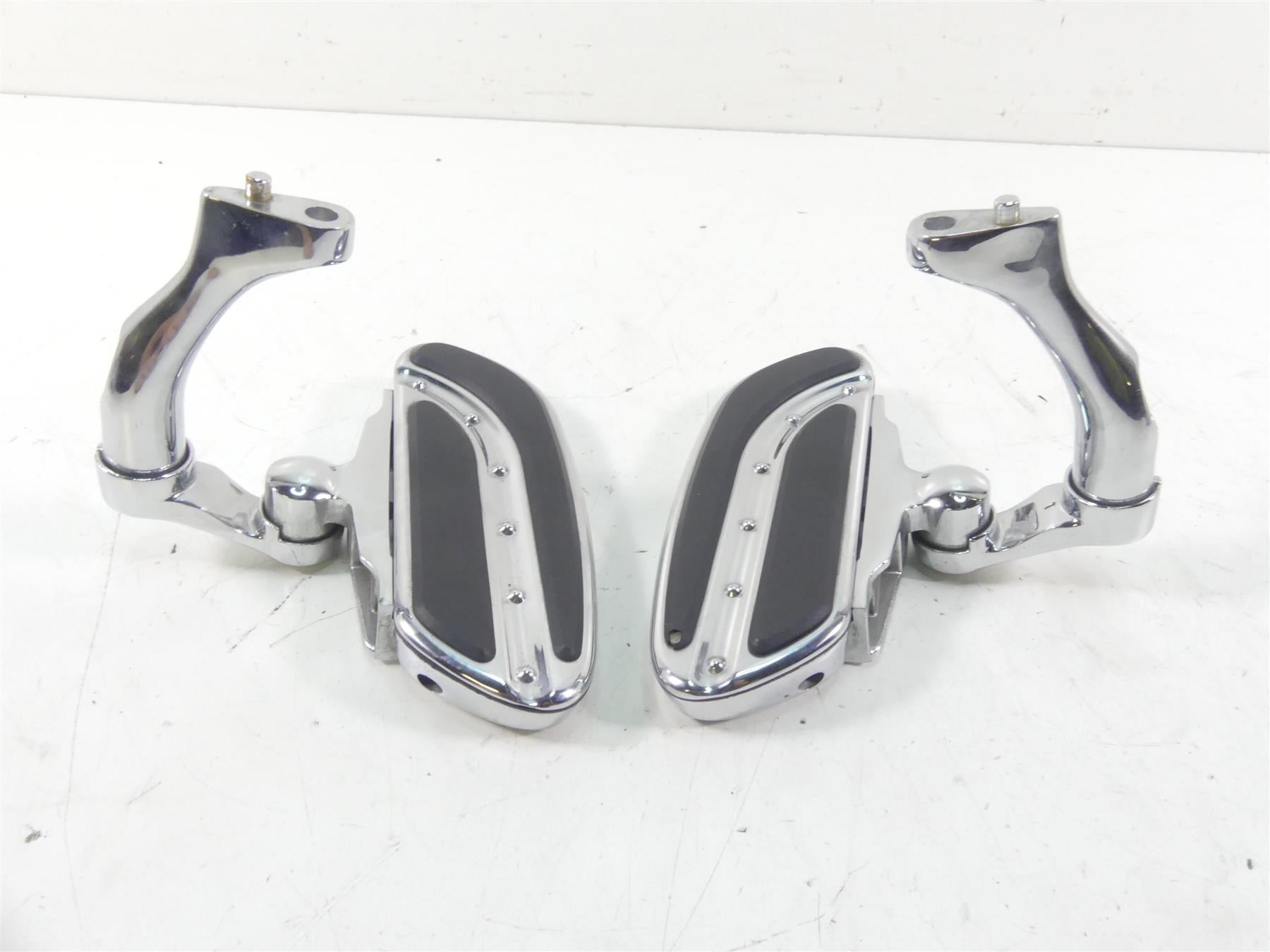 2007 Harley FLHTCU SE2 CVO Electra Glide Passenger Floor Board 50819-07 50823-07 {{ shop.shopifyCountryName }} - Mototech271