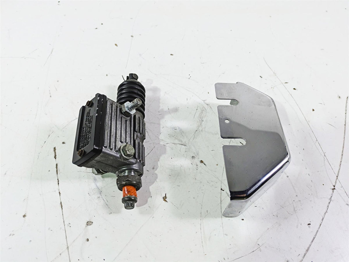 1992 Harley FLSTC Softail Heritage Rear Brake Master Cylinder + Cover 42468-87E {{ shop.shopifyCountryName }} - Mototech271