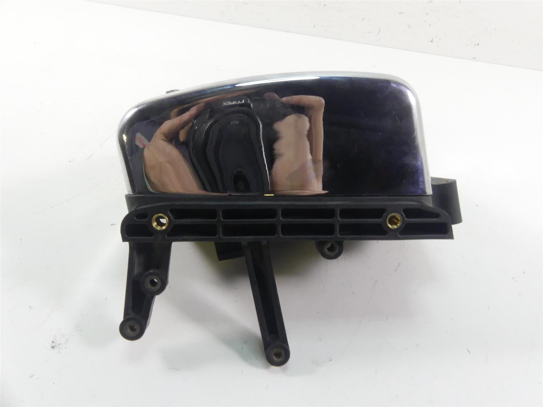 2005 Harley Dyna FXDLI Low Rider Electrical Carrier Chrome Cover Set 70367-04 {{ shop.shopifyCountryName }} - Mototech271