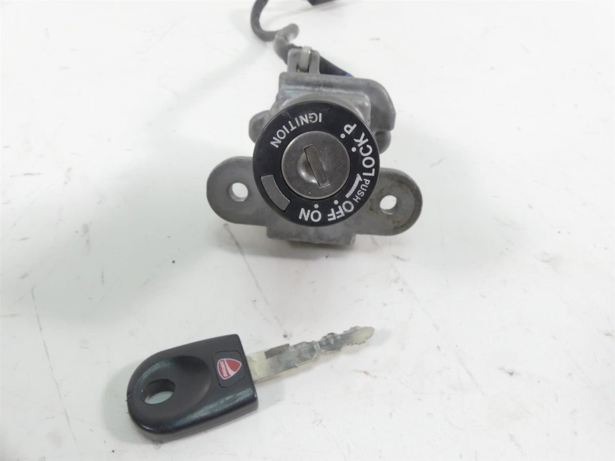 2011 Ducati Hypermotard 1100 SP Speedometer Ignition Switch Key 14K 40610773B {{ shop.shopifyCountryName }} - Mototech271