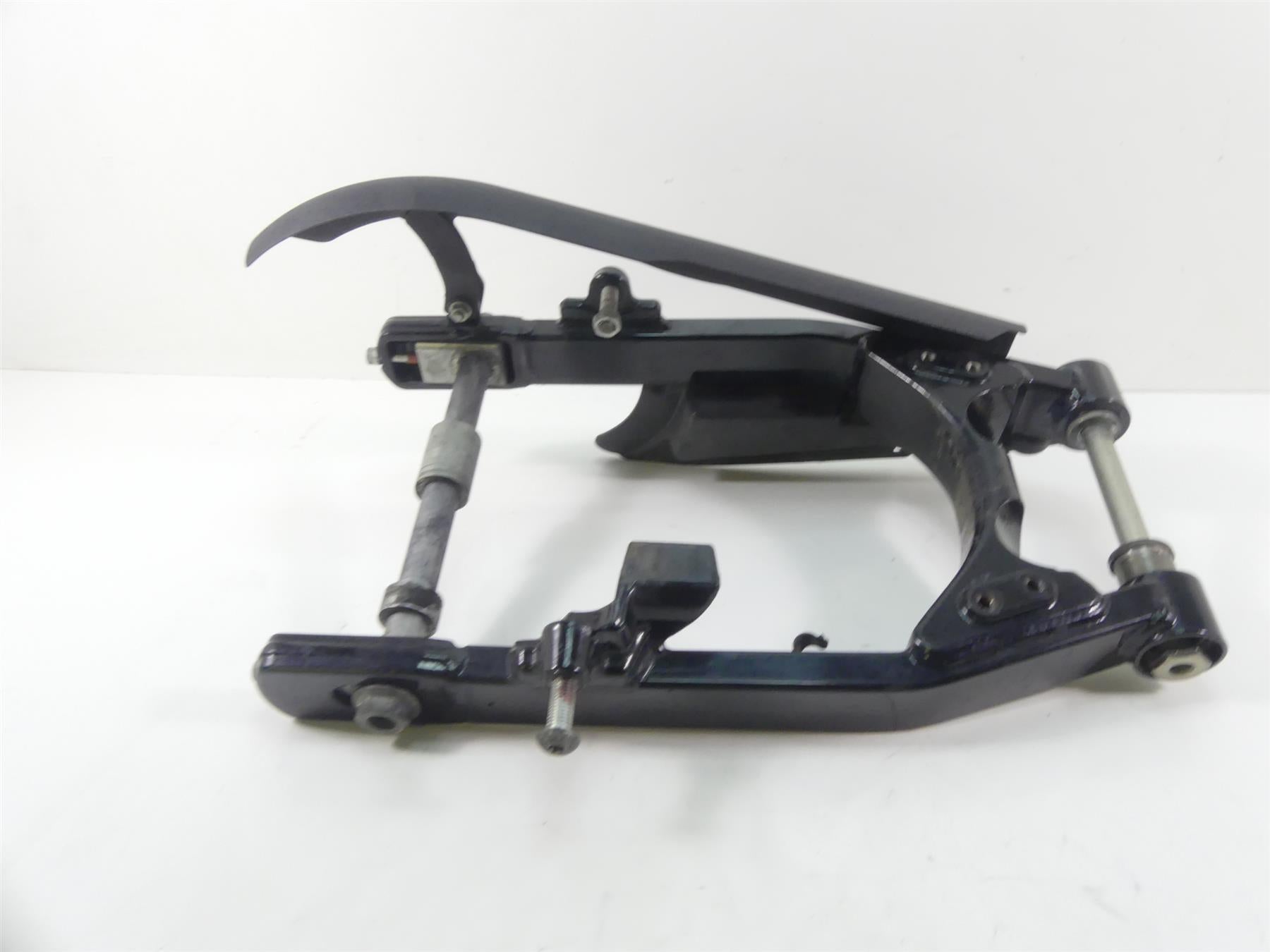 2017 Harley Dyna FXDB Street Bob Rear Swingarm Swing Arm & 25mm Axle 47820-10 {{ shop.shopifyCountryName }} - Mototech271