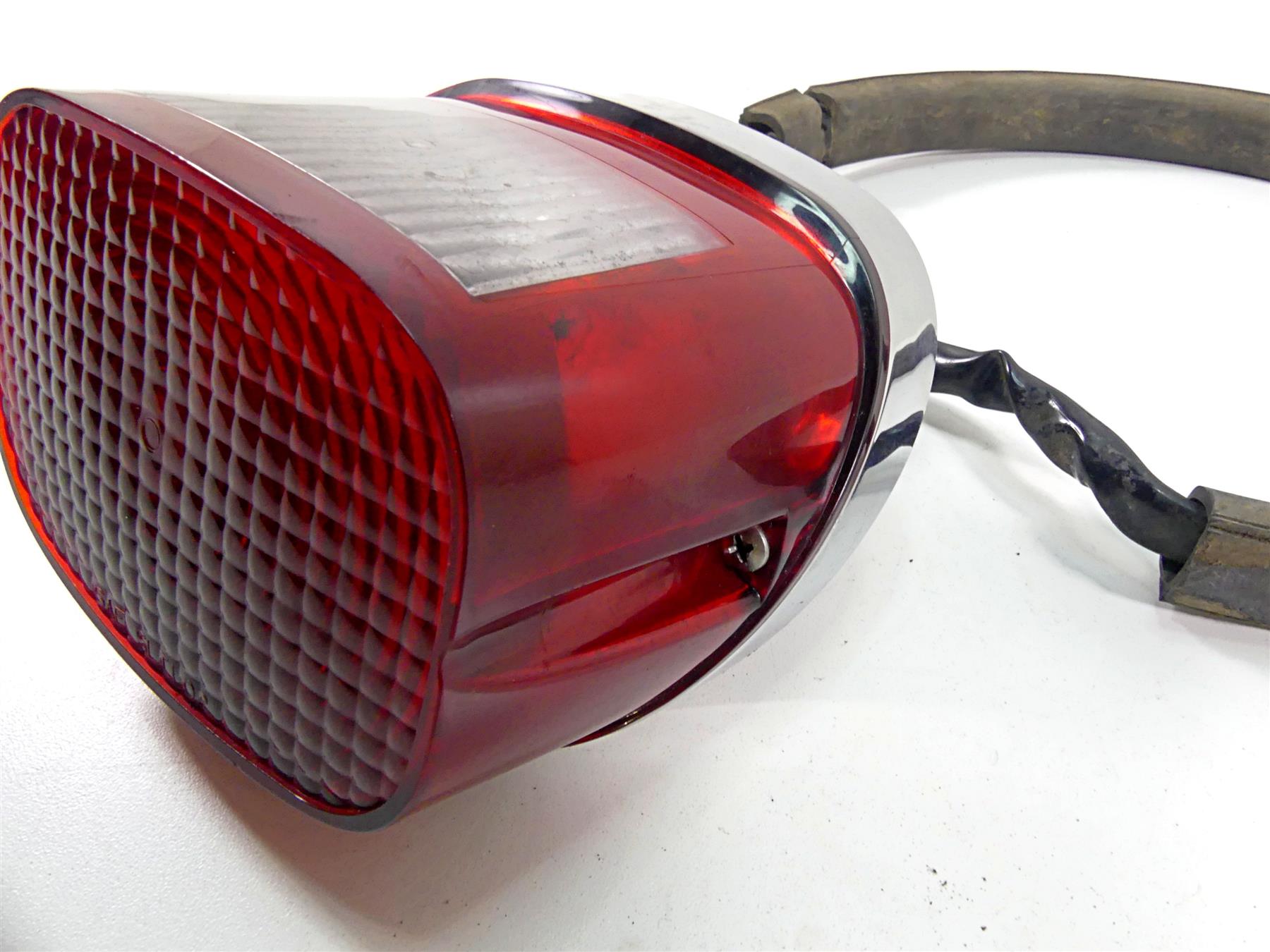 2014 Harley FXDL Dyna Low Rider Taillight Tail Light & Wiring 68140-04 {{ shop.shopifyCountryName }} - Mototech271