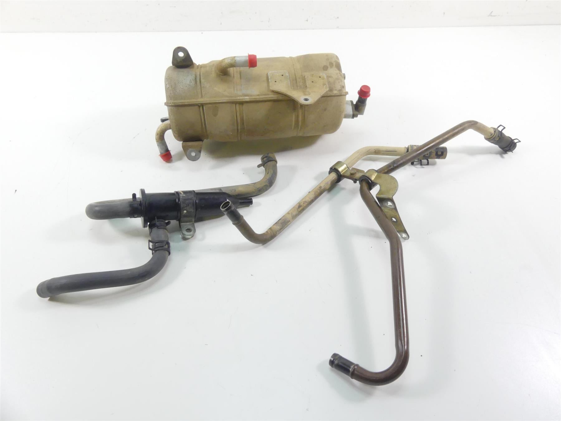 2016 Yamaha YXZ1000 R EPS SE Oil Tank Reservoir & Lines 2HC-21751-01-00 {{ shop.shopifyCountryName }} - Mototech271