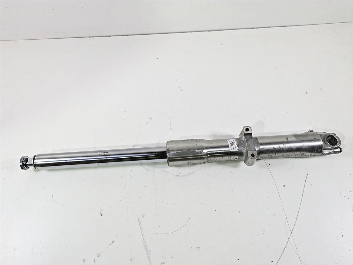 2017 Harley FLS Softail Slim Straight Right Showa Front Fork Leg 45915-08A {{ shop.shopifyCountryName }} - Mototech271