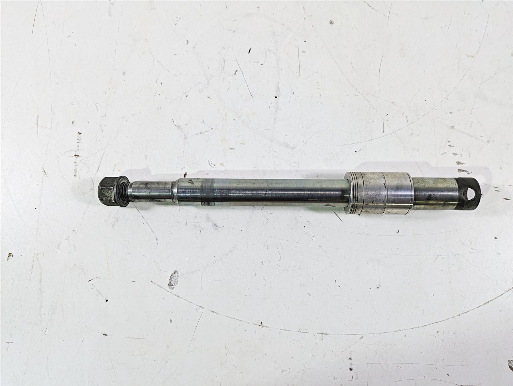 2012 Harley FLD Dyna Switchback Front Axle Wheel Spindle 41547-07A {{ shop.shopifyCountryName }} - Mototech271