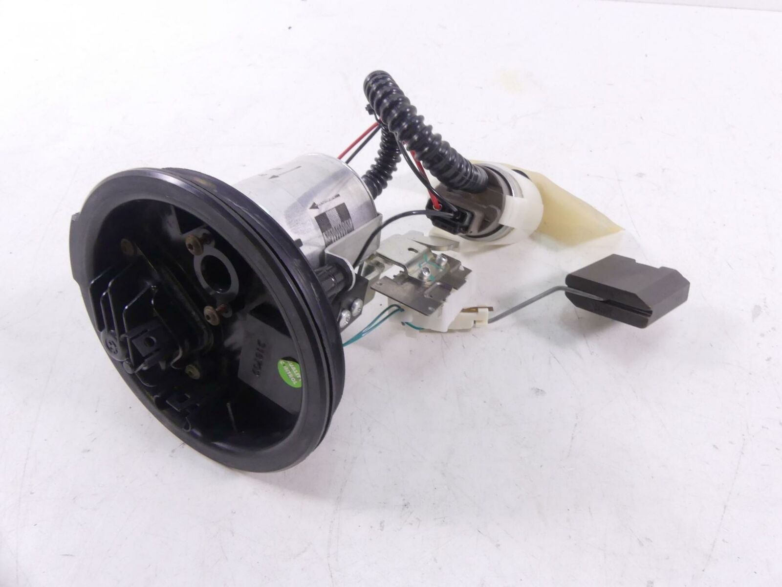2010 BMW F800GS K72 Fuel Gas Petrol Pump + Level Sending Unit 16148556077 {{ shop.shopifyCountryName }} - Mototech271