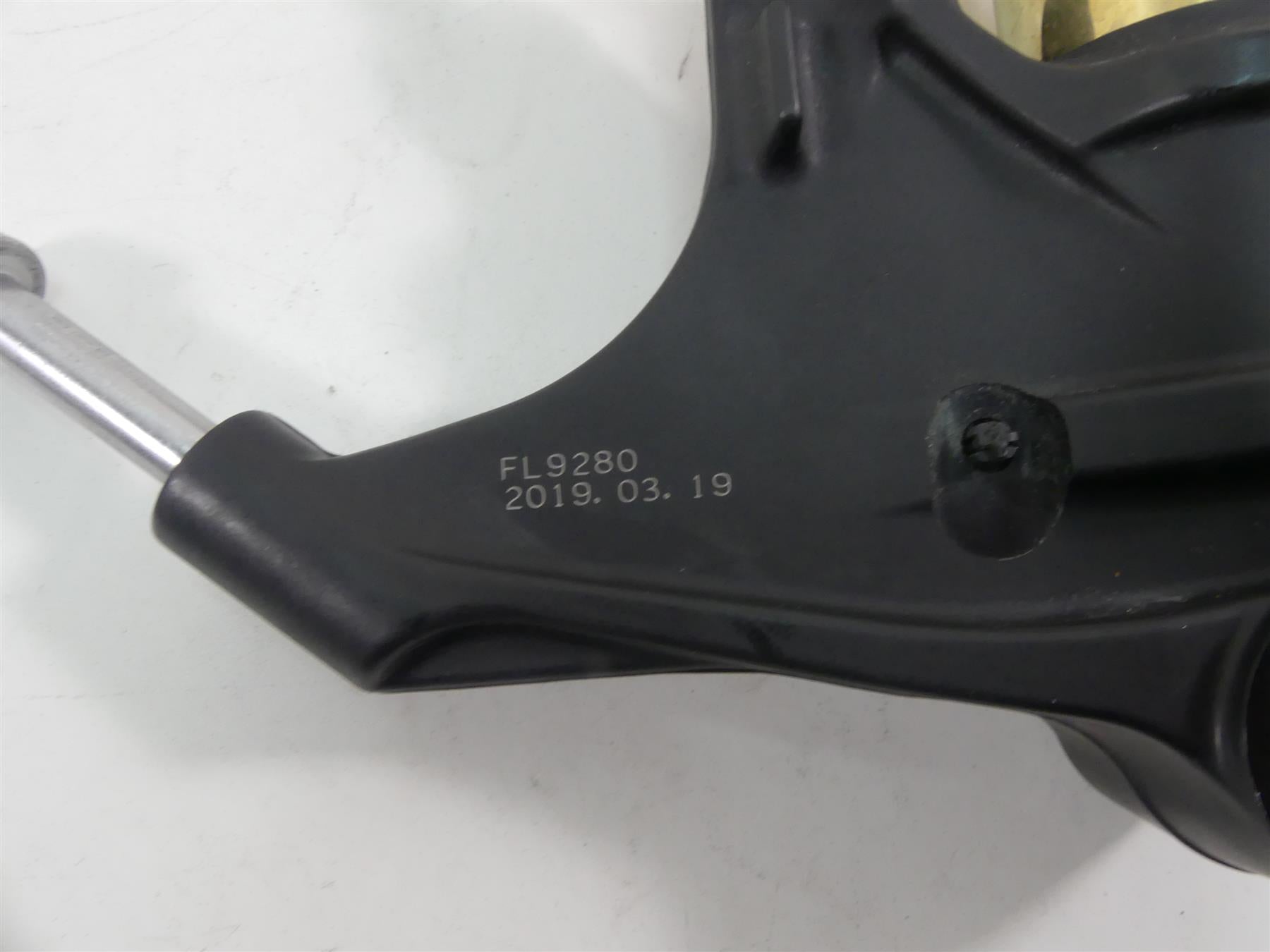 2020 Triumph Speed Triple RS 1050 Front Ohlins Forks -Bent for Parts T2044036 {{ shop.shopifyCountryName }} - Mototech271