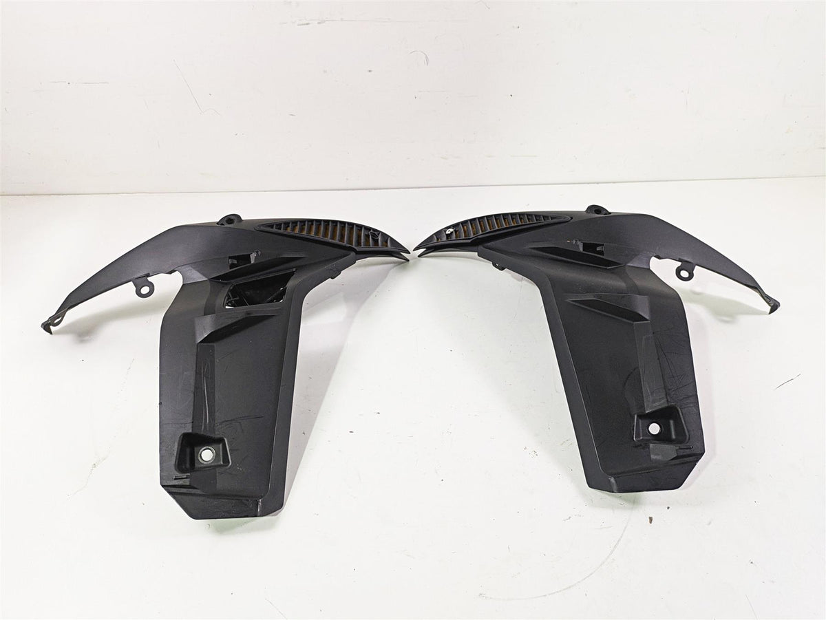 2018 KTM 1290 Super Adv S Front Side Air Intake Fairing Set 60708102000 {{ shop.shopifyCountryName }} - Mototech271