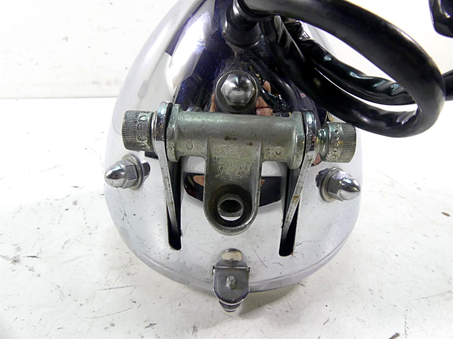 2006 Harley Softail FXSTSI Springer Headlight Head Light Lamp 69769-05 {{ shop.shopifyCountryName }} - Mototech271