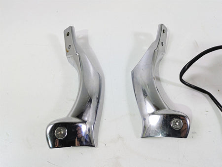 2006 Triumph Rocket 3 Front Blinker & Bracket Mount Set T2701111 T2701100 {{ shop.shopifyCountryName }} - Mototech271