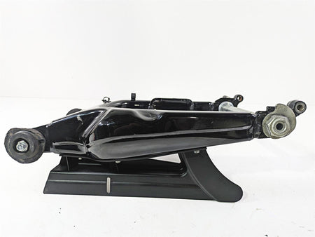 2020 Harley Touring FLHT Electra Glide Swingarm Swing Arm + Axle 47549-09A {{ shop.shopifyCountryName }} - Mototech271