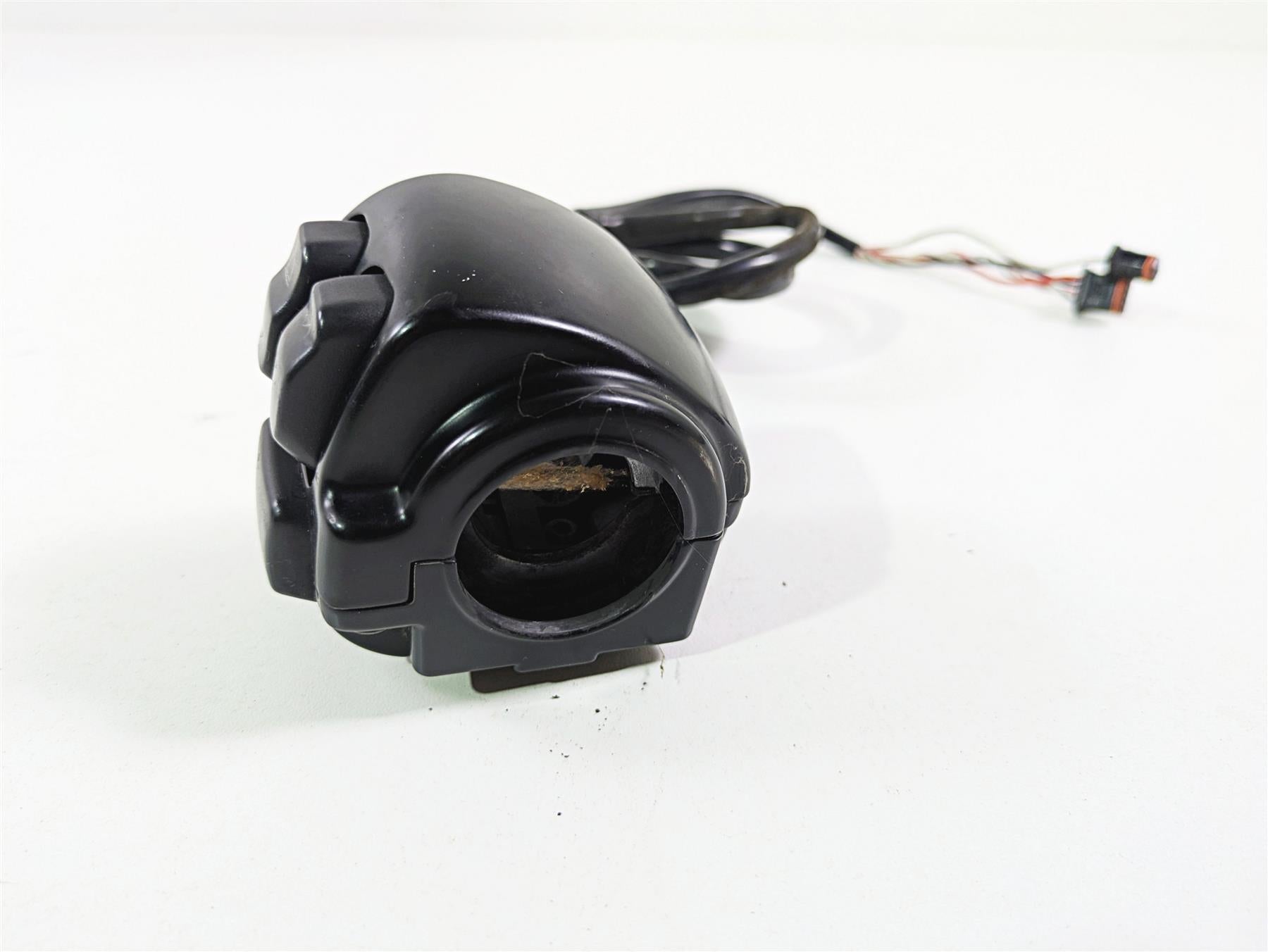 2018 Harley FLHCS Softail Heritage 115th Right Hand Control Switch 71500462 {{ shop.shopifyCountryName }} - Mototech271