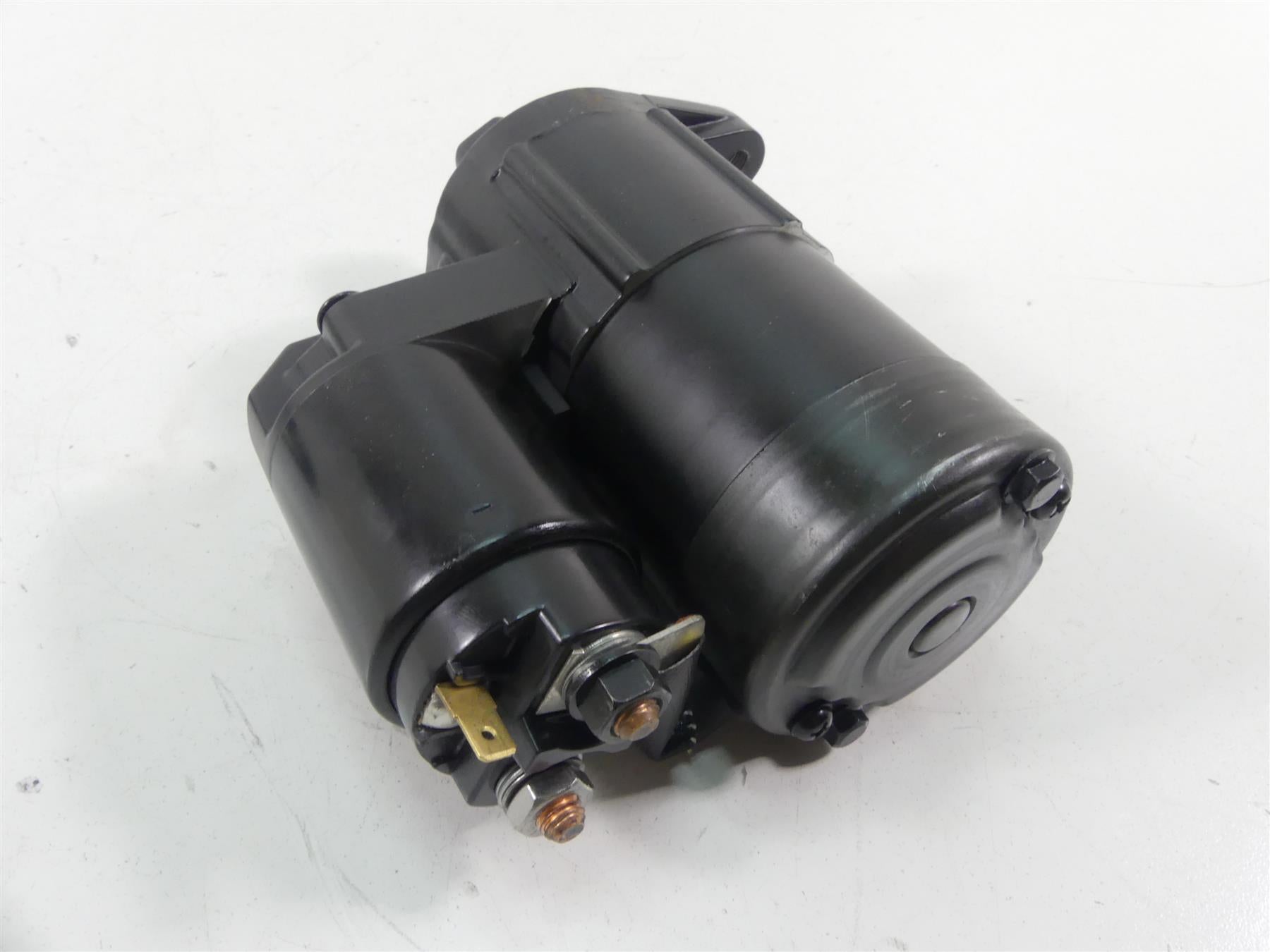 2019 Moto Guzzi V7 III Stone 750 Engine Starter Motor & Cover 97729R {{ shop.shopifyCountryName }} - Mototech271
