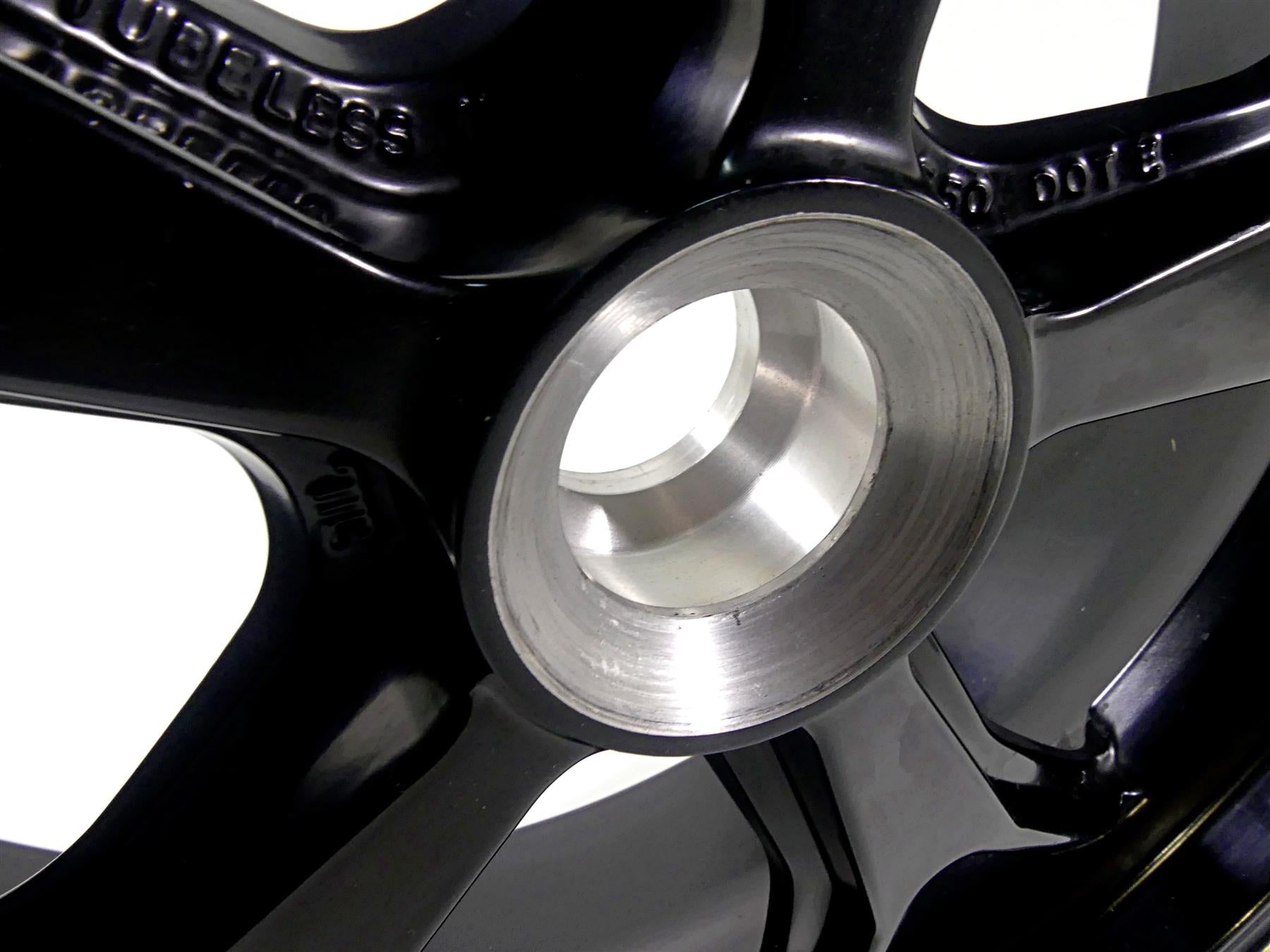 2012 Ducati Monster 1100 EVO Straight Rear Wheel Rim 17x5.5 -Read 50211451AT {{ shop.shopifyCountryName }} - Mototech271