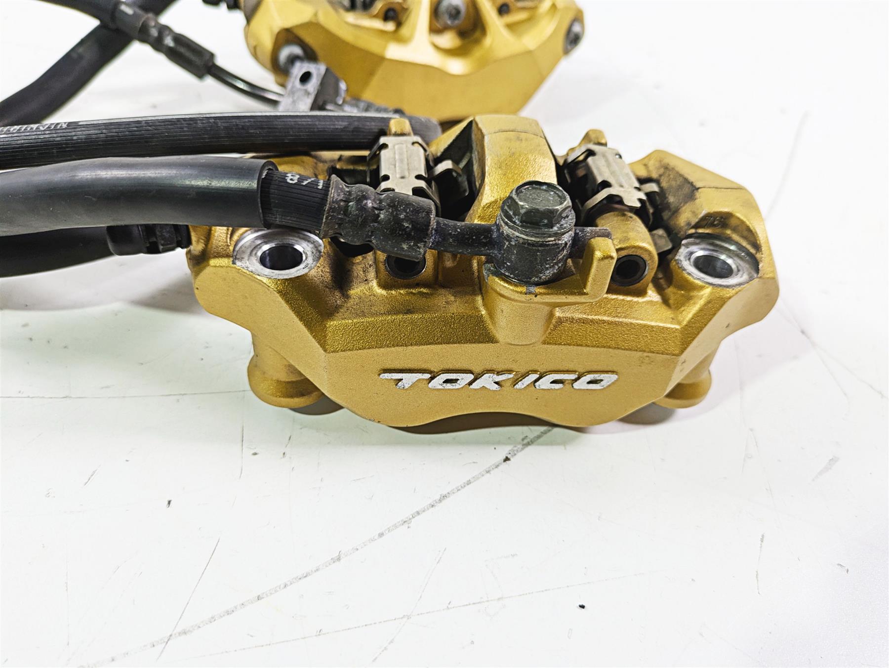 2005 Kawasaki ZX12R Ninja Tokico Front Brake Caliper Set 110mm 43080-0017-483 {{ shop.shopifyCountryName }} - Mototech271