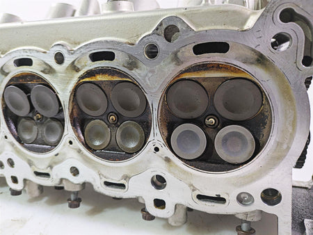 2014 BMW K1600 GTL K48 Cylinder Head & Valve Cover - Read 11118546019 {{ shop.shopifyCountryName }} - Mototech271