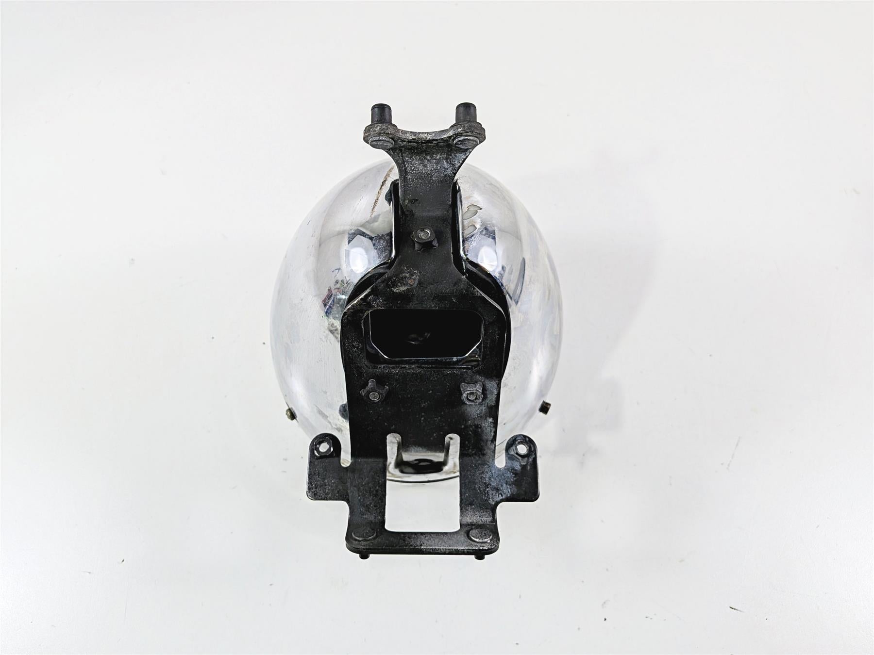 2002 Honda Shadow VT750 CDA Deluxe Headlight Lamp Bucket Lens READ 61301-MBA-000 {{ shop.shopifyCountryName }} - Mototech271
