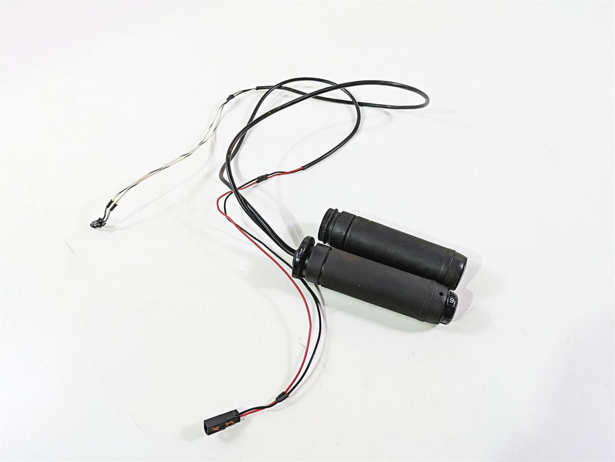 2010 Harley Touring FLHTK Electra Glide Heated Hand Grip Set - Read 56249-10 {{ shop.shopifyCountryName }} - Mototech271