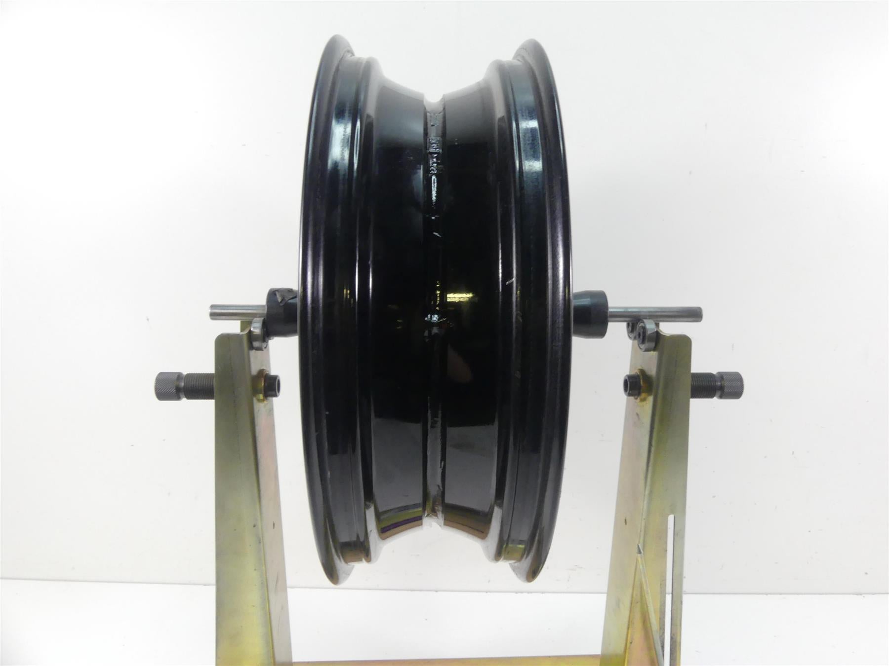 2015 Harley FXDF Dyna Fat Bob Straight Rear Cast Wheel Rim 16x5 40900261 {{ shop.shopifyCountryName }} - Mototech271