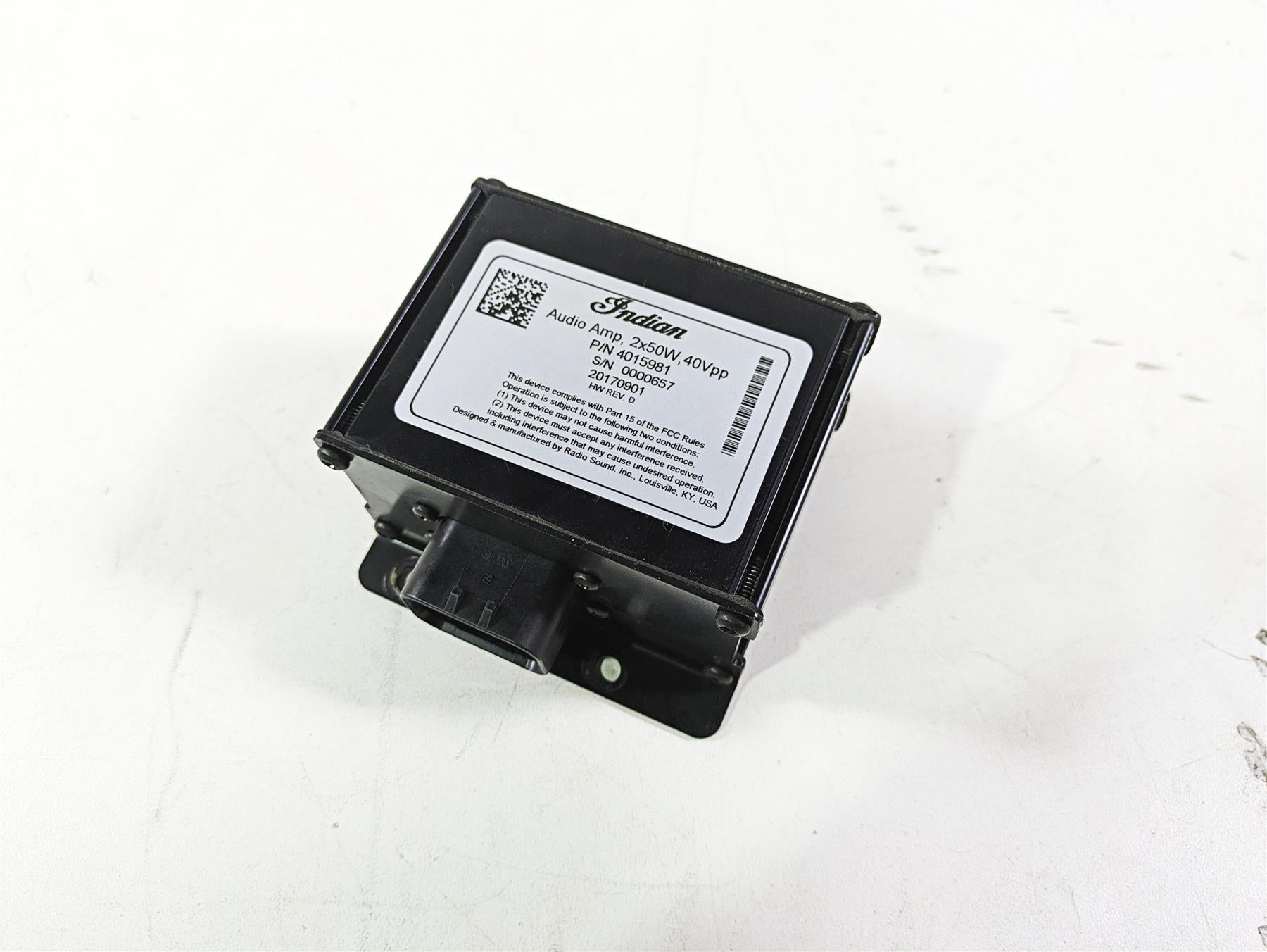 2018 Indian Chieftain Dark Horse Saddlebag Amp Amplifier Audio Module 4015981 {{ shop.shopifyCountryName }} - Mototech271