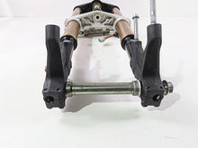 Load image into Gallery viewer, 2006 Suzuki GSXR1000 K6 Straight Front Fork Triple Tree Damper Set 51103-41G20

