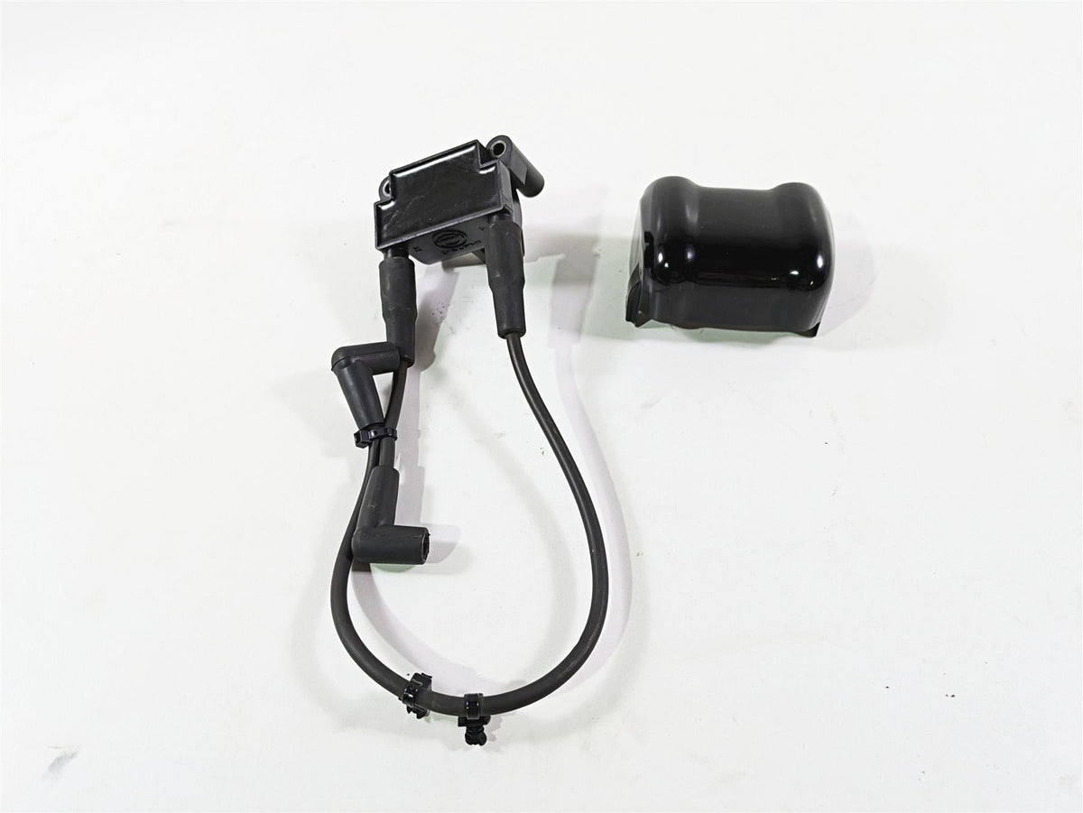 2009 Harley FLSTSB Cross Bones Ignition Coil & Gloss Black Cover 31696-07A {{ shop.shopifyCountryName }} - Mototech271