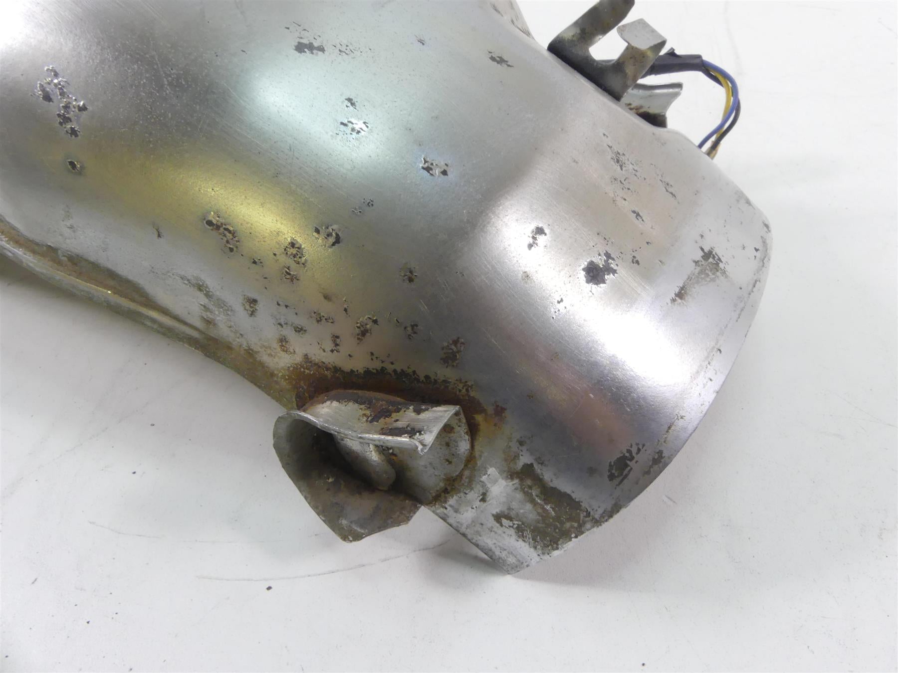 1978 Yamaha XS650 SE Special Rear Fender Taillight Set 3G1-21610-00-93 {{ shop.shopifyCountryName }} - Mototech271