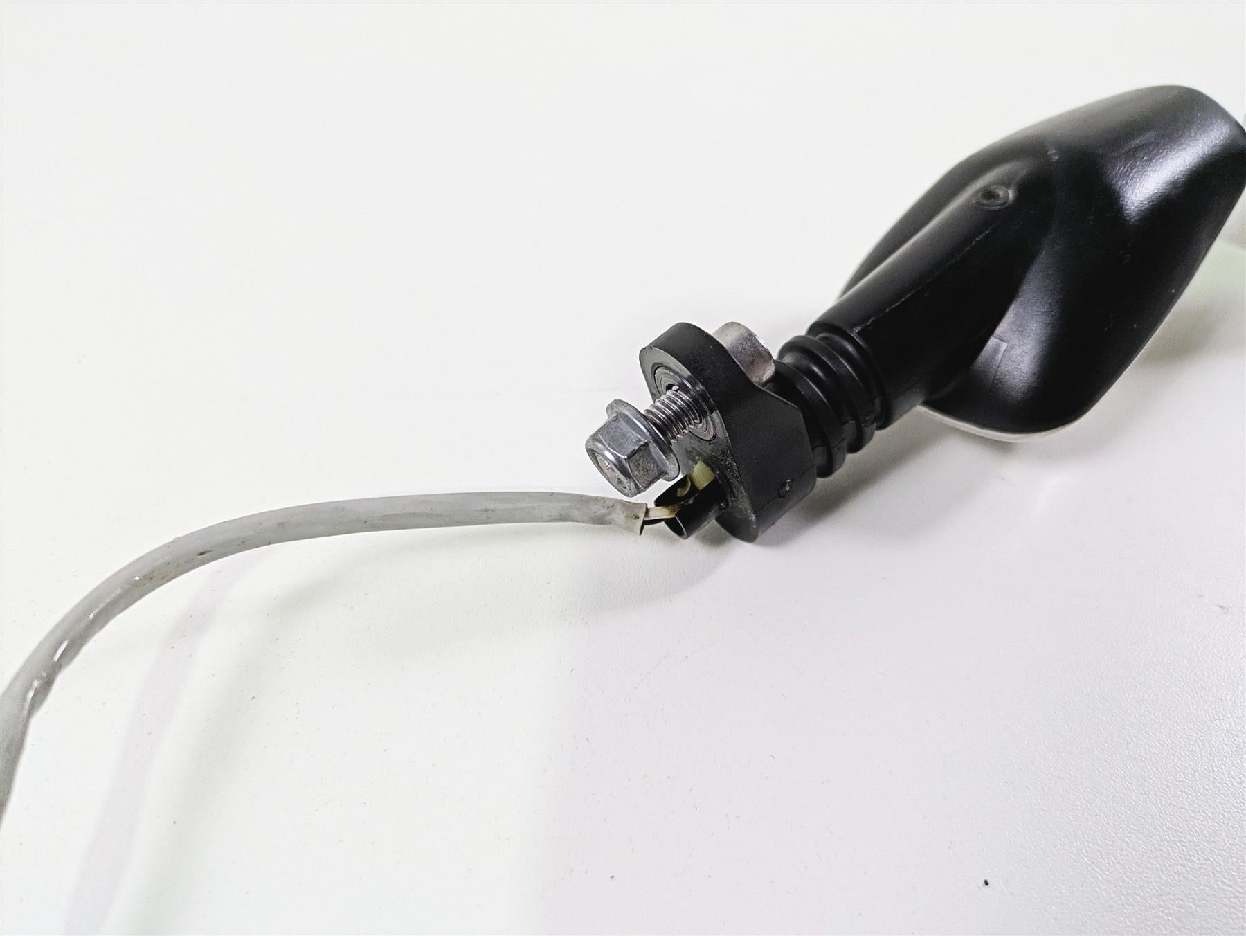 2024 Triumph Tiger 900 GT Rear Blinker Turn Signal Set T2707333 {{ shop.shopifyCountryName }} - Mototech271