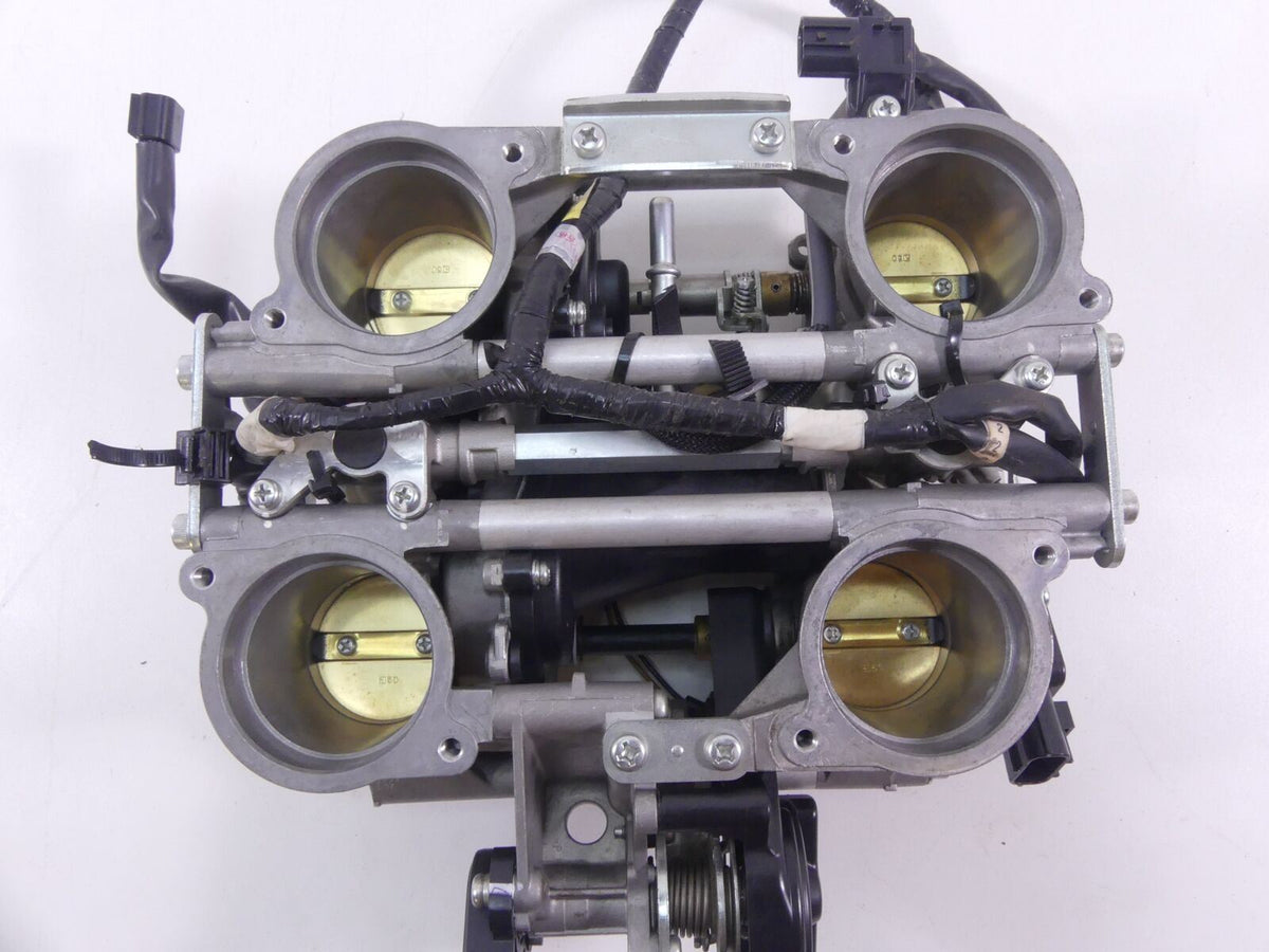 2019 Yamaha VMX17 V-Max 1700 Mikuni Throttle Body Fuel Inject 2S3-13750-00-00 {{ shop.shopifyCountryName }} - Mototech271