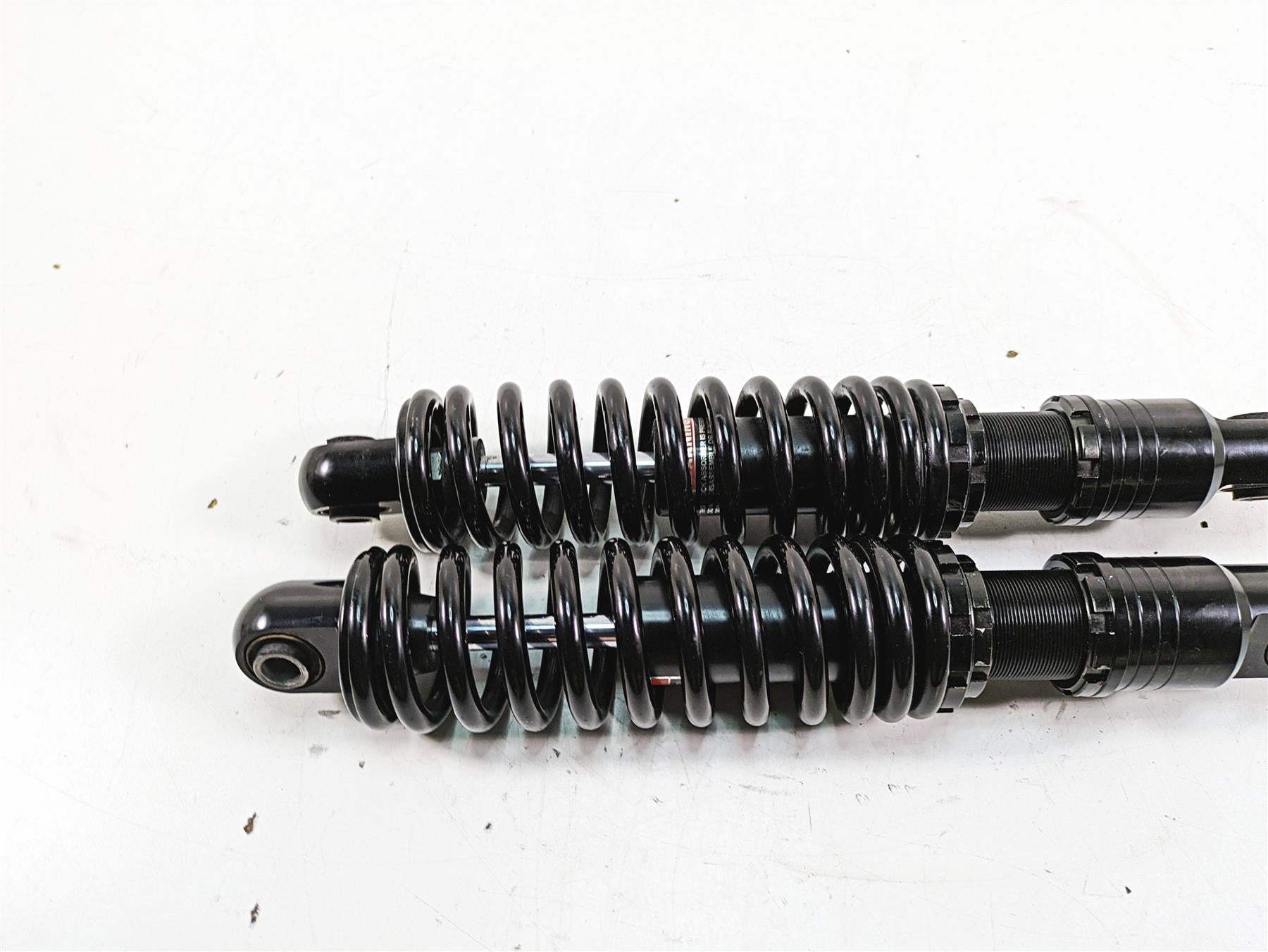 2015 Harley FXDL Dyna Low Rider Drag Specialties 13" Rear Shocks 1310-1202 {{ shop.shopifyCountryName }} - Mototech271