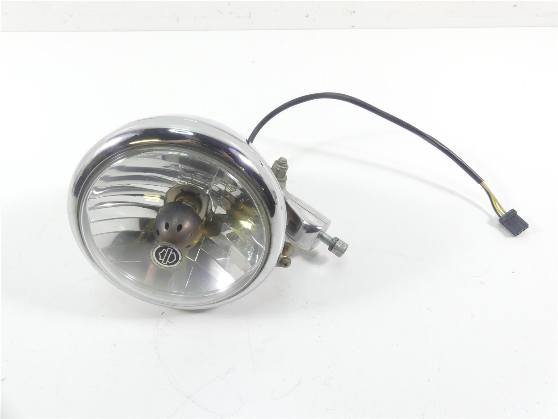 2006 Harley Sportster XL1200 Custom Headlight Head Light Lamp & Mount 69670-04A {{ shop.shopifyCountryName }} - Mototech271