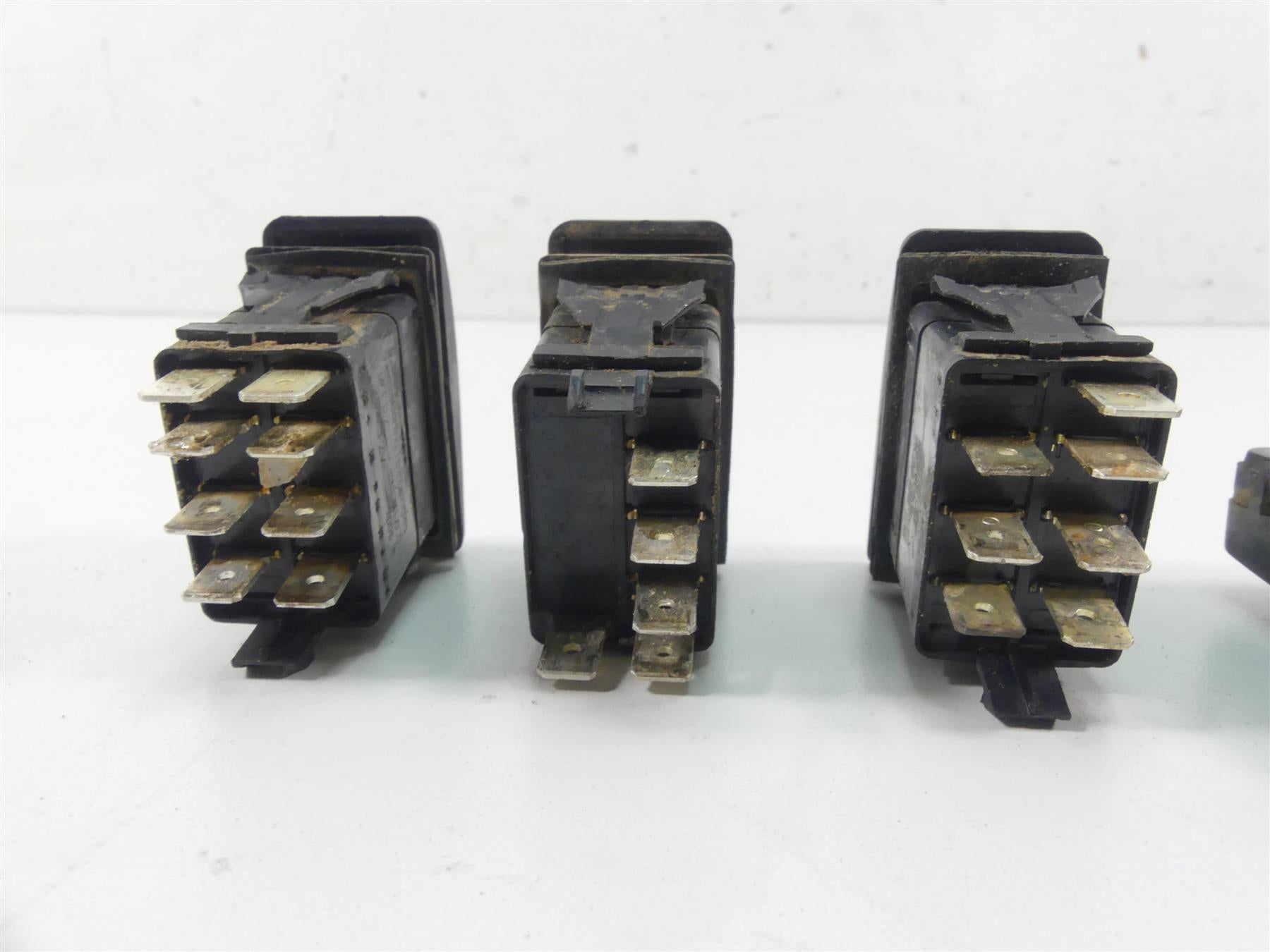 2020 Can Am Maverick X3 XMR Turbo RR Start Stop Light All Switch Set 710006059 {{ shop.shopifyCountryName }} - Mototech271
