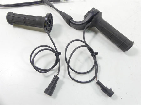 2006 Ducati Multistrada 1000S Hand Throttle Heated Grip Set 65440101A {{ shop.shopifyCountryName }} - Mototech271