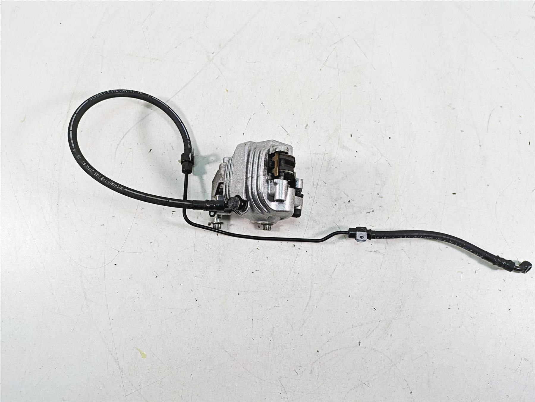 2007 Harley Sportster XL1200 C Front Brake Caliper + Line 44121-07A {{ shop.shopifyCountryName }} - Mototech271