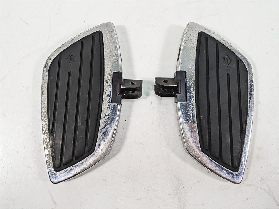 2009 Yamaha XV1900 Raider Front Rider Left Right Cobra Floor Board Set 863952 {{ shop.shopifyCountryName }} - Mototech271