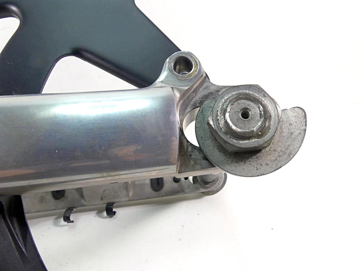 2015 Harley VRSCF Muscle V-Rod Swingarm Swing Arm & Guards 48606-07A 48604-07 {{ shop.shopifyCountryName }} - Mototech271