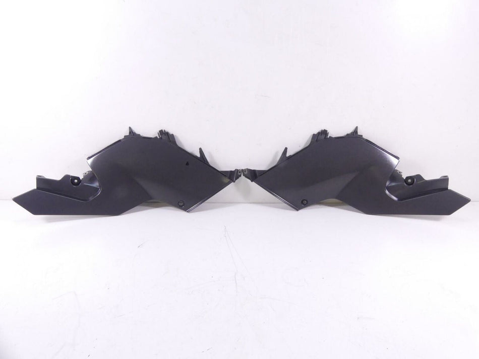 2007 BMW K1200 GT K44 Tank Side Cover Fairing Cowl Set 46637685024 {{ shop.shopifyCountryName }} - Mototech271