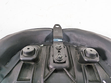 2020 Harley Softail FXBB Street Bob Oem Rider Driver Seat Saddle 52000264 {{ shop.shopifyCountryName }} - Mototech271