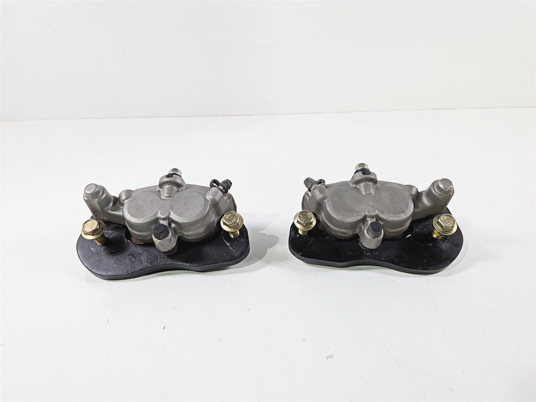2018 Can Am Maverick X3 XRS Turbo R Front Brake Caliper Set 705601462 705601463-Mototech271