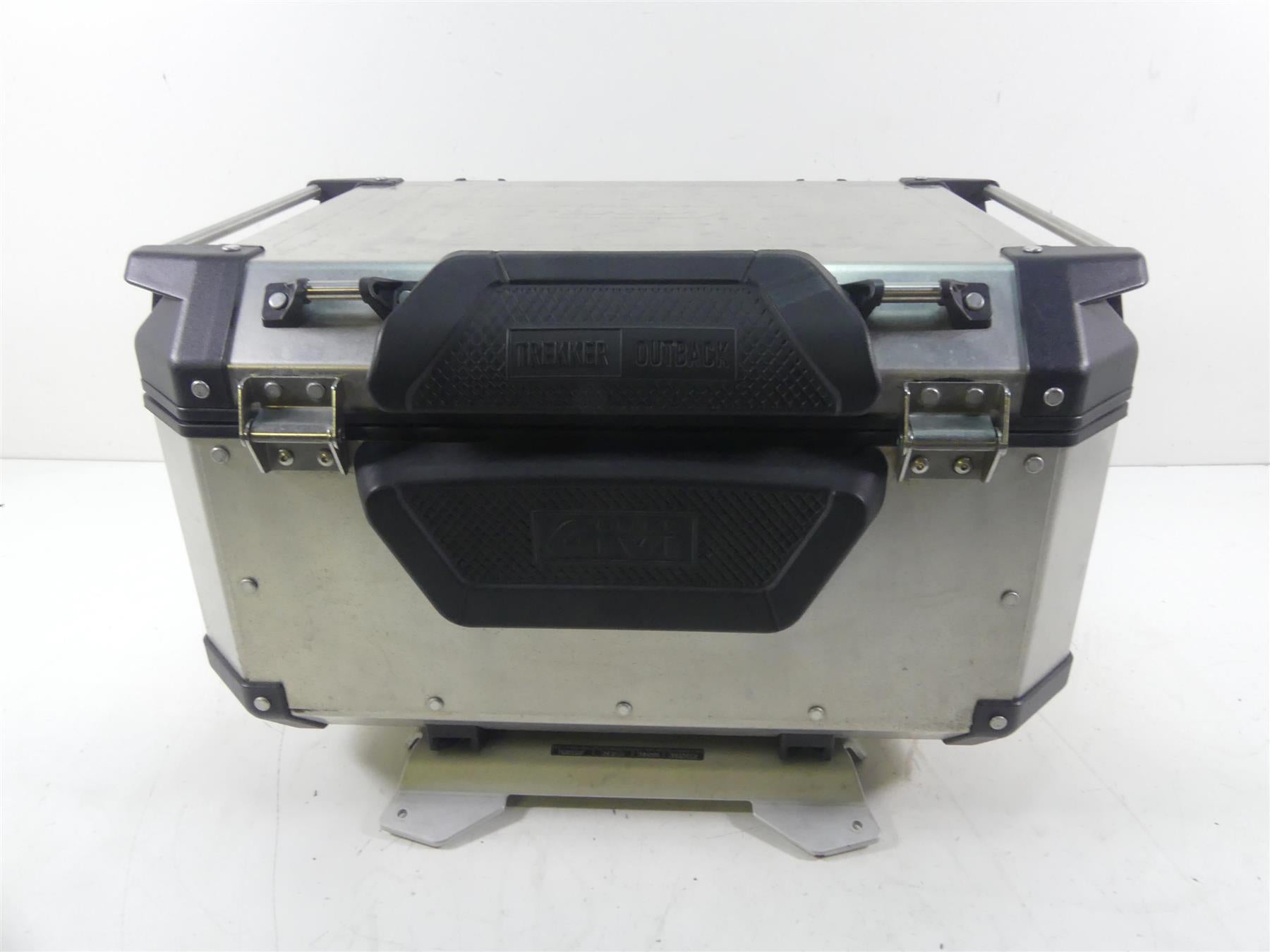 2017 BMW R1200GS GSW K50 Givi Trekker Outback 58L Tour Top Case Trunk SRA5112 {{ shop.shopifyCountryName }} - Mototech271