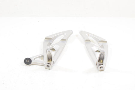 08 BMW K1200R K1200 R Sport K43 Passenger Footpeg Foot Peg Rest 46717660170 {{ shop.shopifyCountryName }} - Mototech271