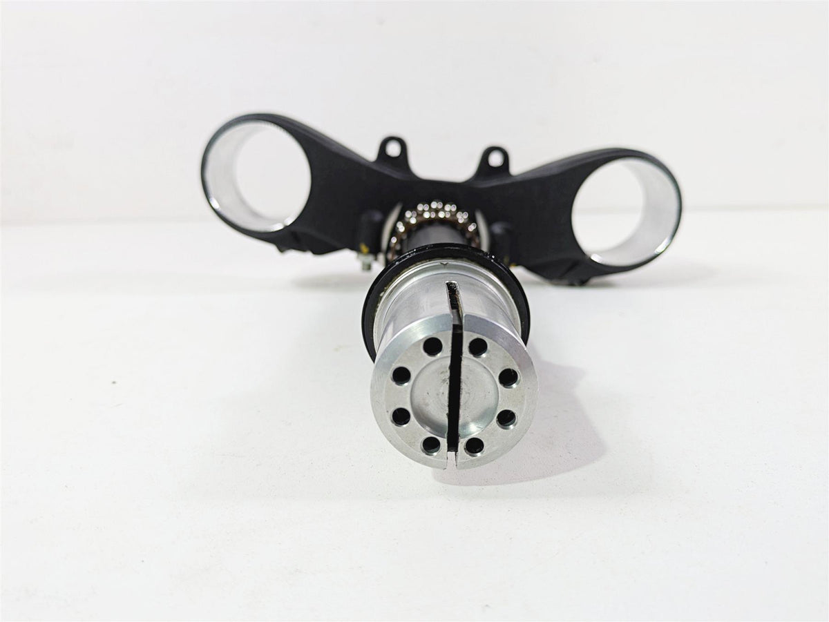 2022 Ducati Hypermotard 950 Lower Triple Tree Steering Clamp 342P1022AA {{ shop.shopifyCountryName }} - Mototech271