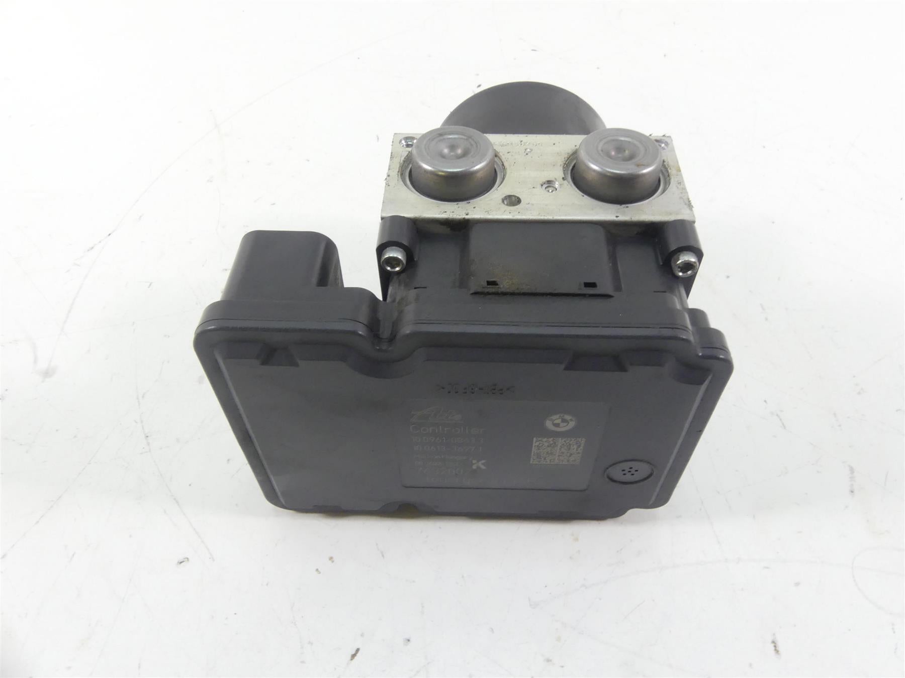 2009 BMW K1300 S K40 I-Abs Brake Pump Unit Module Gen 2 34517715107