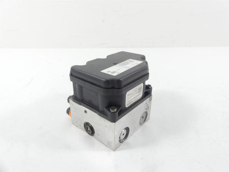 2012 Harley CVO FLHX SE3 Street Glide Abs Brake Pump Unit Module 40601-08 {{ shop.shopifyCountryName }} - Mototech271